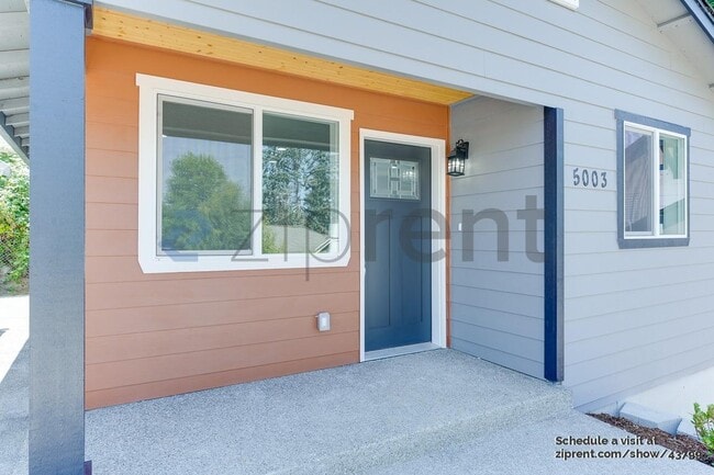Building Photo - 5003 S Sheridan Ave