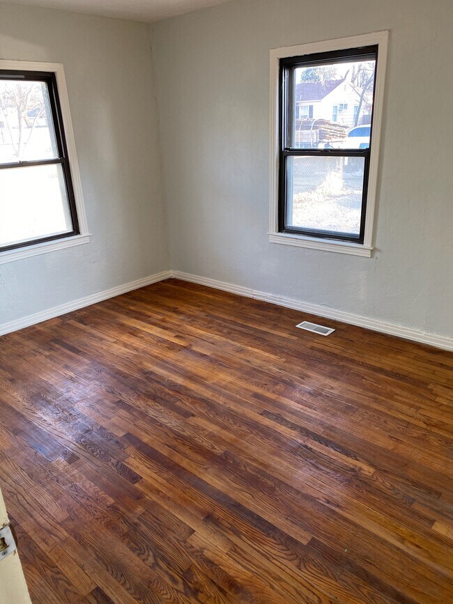 Foto del edificio - 6905 NW 43rd St