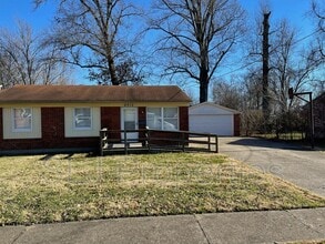 Building Photo - 9913 Lochwick Way