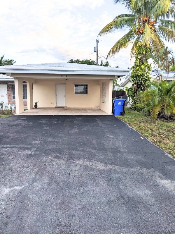 Foto del edificio - 1531 NE 51st St