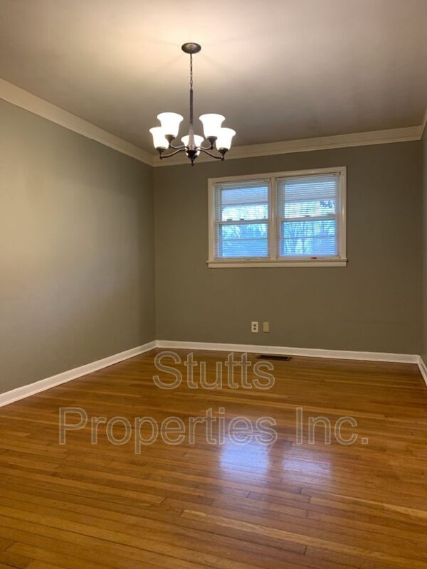 Building Photo - 76 Underwood Dr
