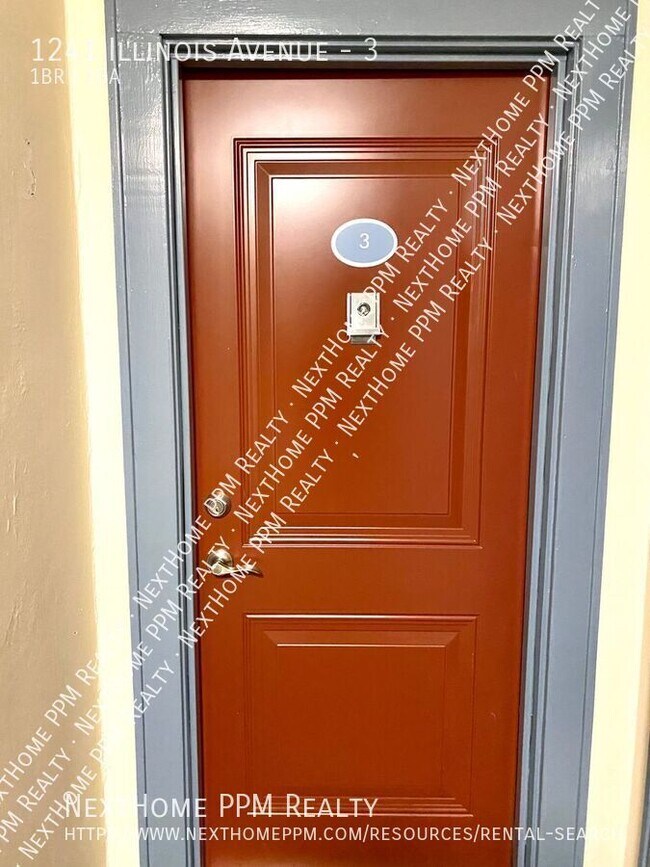 Photo - 1241 Illinois Ave Apartment