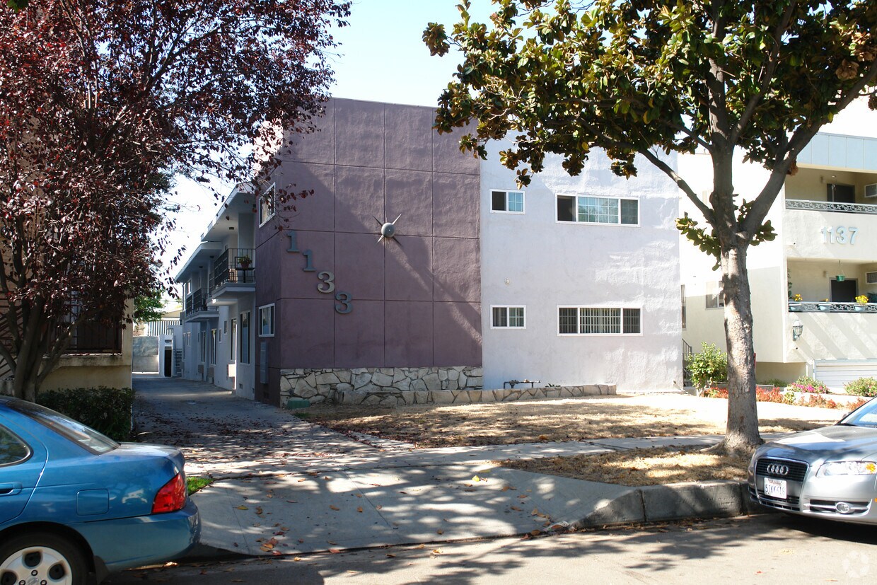 Primary Photo - 1133 Campbell St
