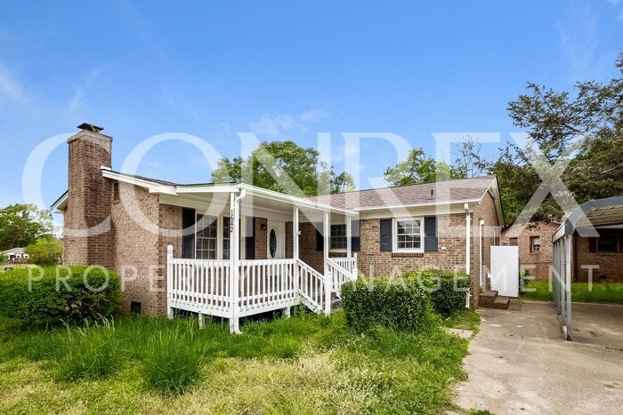 Primary Photo - FULL BRICK 3 BR/ 2BA