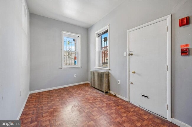 Foto del edificio - 3015 Frankford Ave