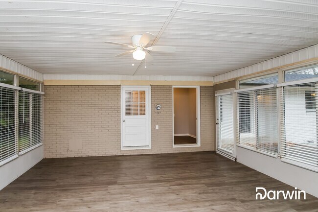 Building Photo - 8584 Melrose Cir, Douglasville, GA 30134