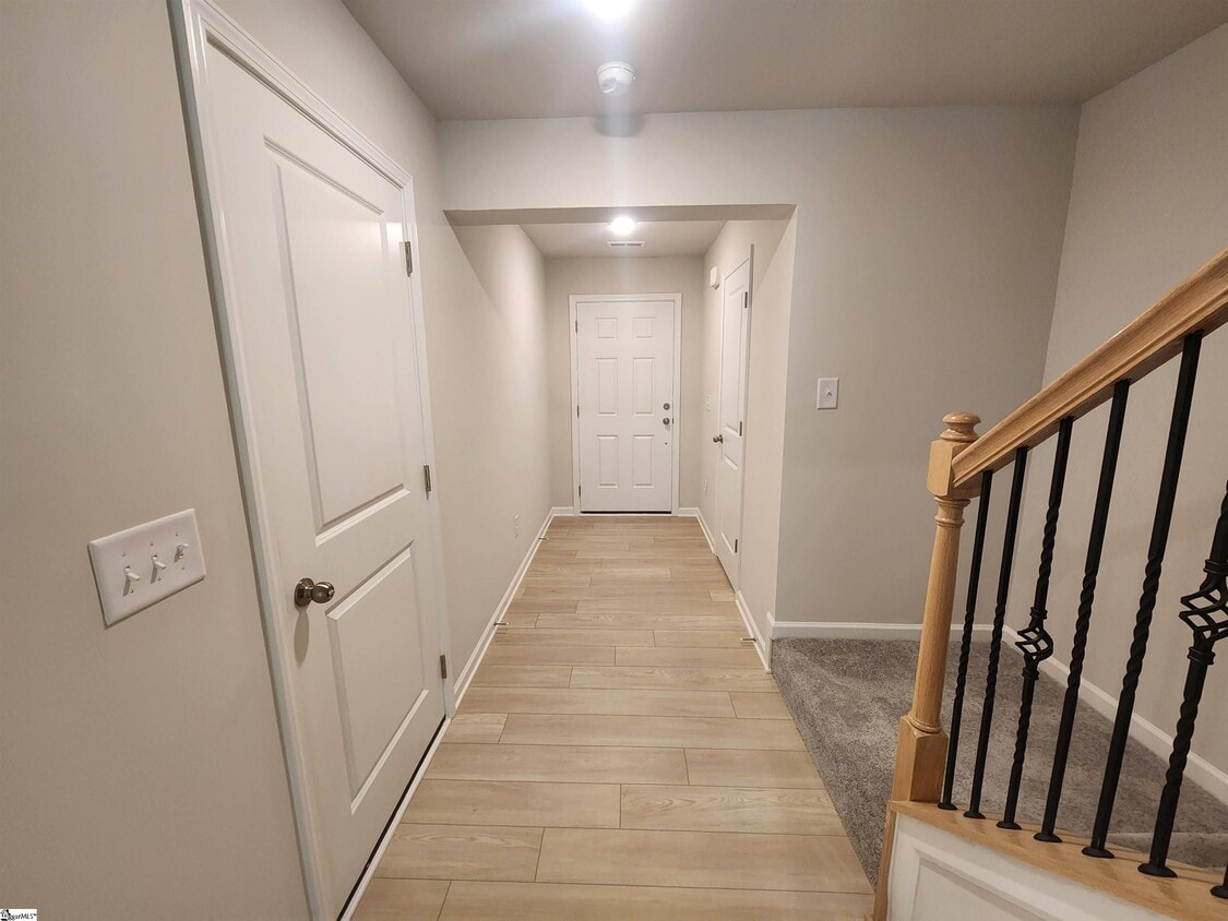 Foto principal - 810 Sandbach Rd