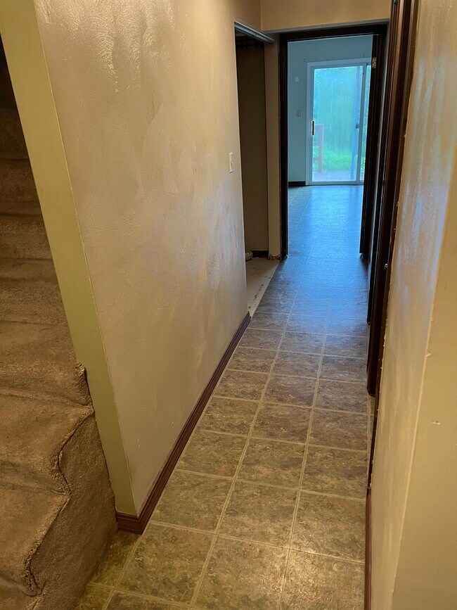 832 Oakdale Rd Unit 832, Johnson City, NY 13790 Apartments in Johnson