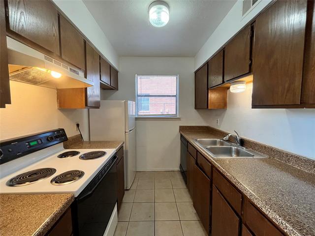 Foto del edificio - 2526 W Prairie St
