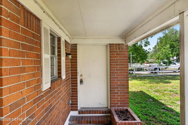 Foto del edificio - 4257 Packard Dr