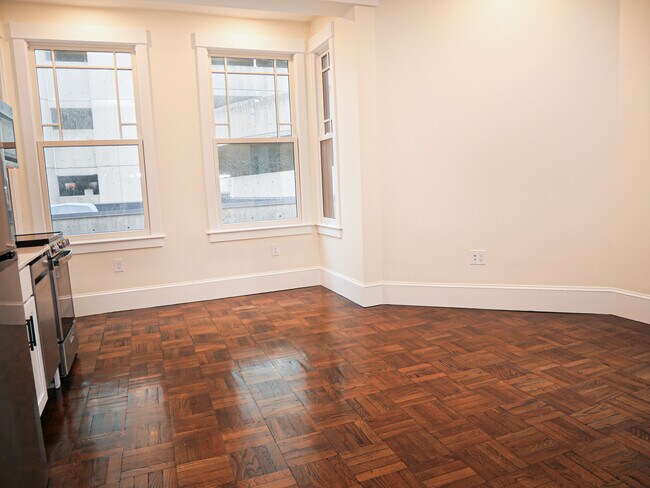 Foto del edificio - 261 W Newton St