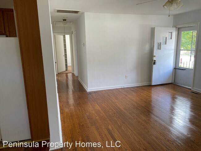 Foto del edificio - 3 br, 1 bath House - 274 Richneck Road