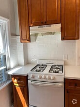 Building Photo - 49 Quincy St