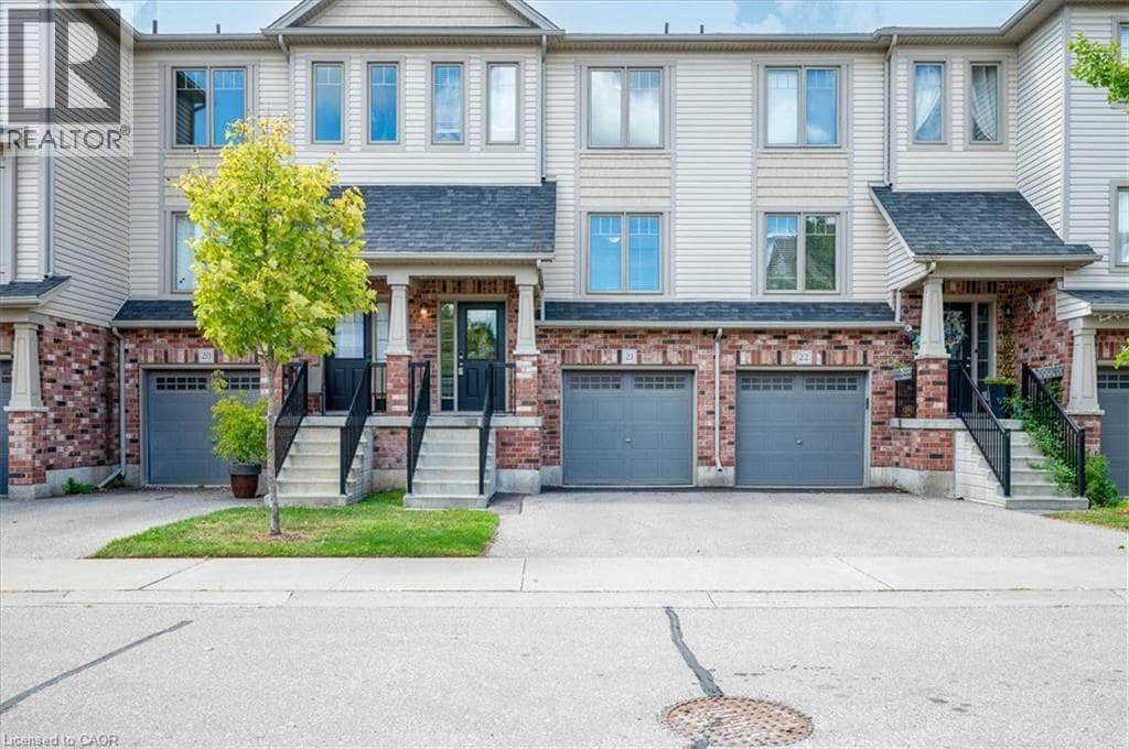 Photo principale - 750 Lawrence St