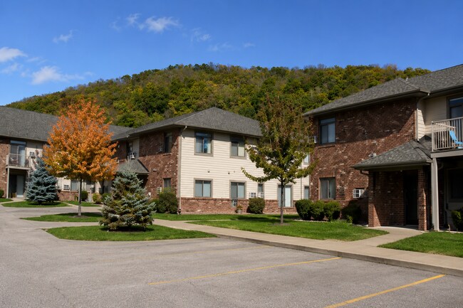 Building Photo - 3632 Calvert Rd