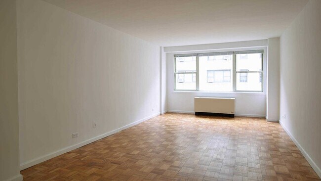 Foto del edificio - 420 E 80th St