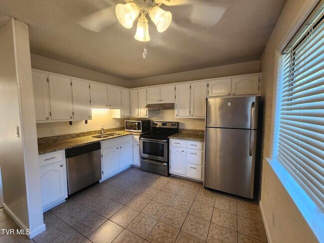 Foto del edificio - 1552 Colony Park Dr
