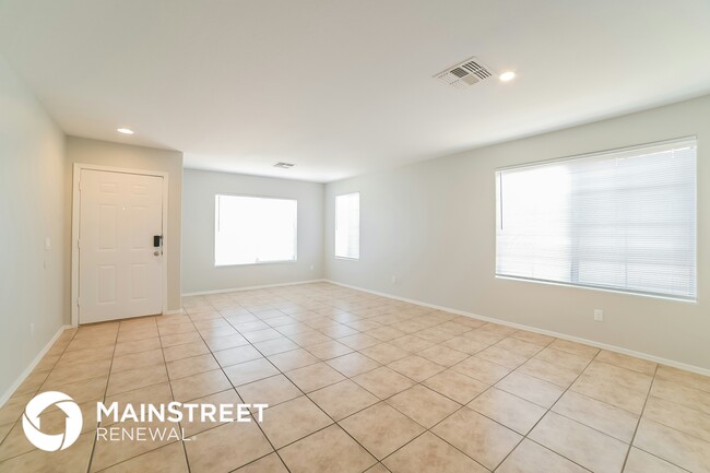 Foto del edificio - 2214 S 114th Ln