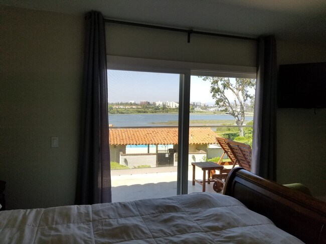 Access to deck from master - 424 Vista Quinta