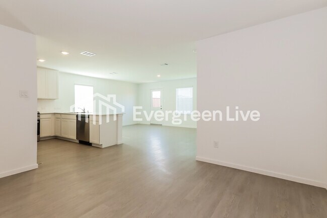 Foto del edificio - 2028 Derby Ln