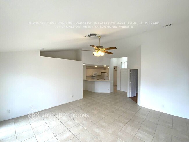 Foto del edificio - 3732 S Lancewood Pl