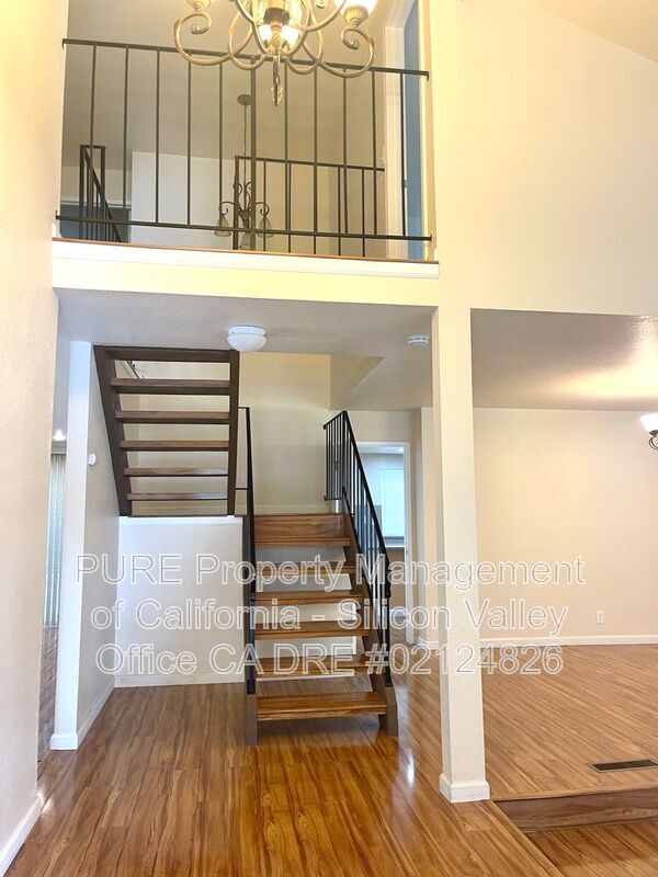Foto del edificio - 6361 Pearlroth Dr