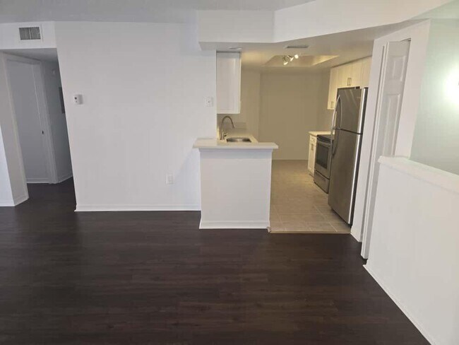 Foto del edificio - 4179 N Haverhill Rd