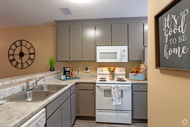 4BR, 4BA - The Gates - Student Housing