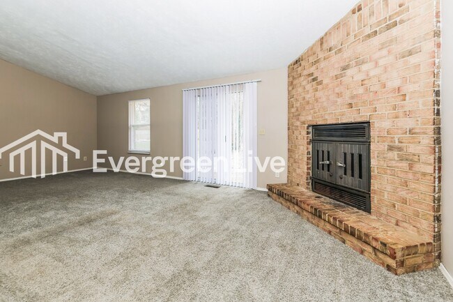 Foto del edificio - 2836 Miami Village Dr