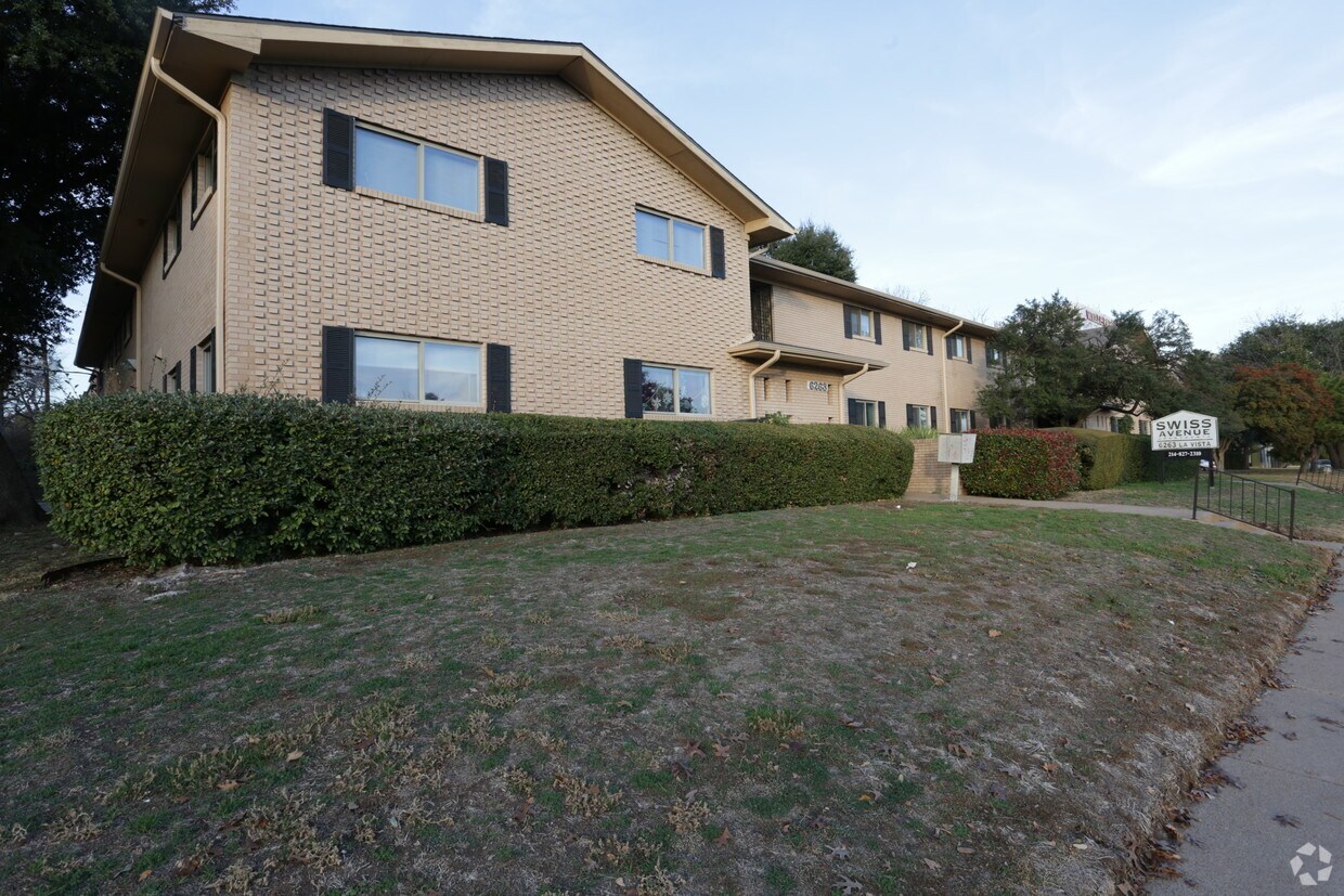 Lakewood Village Apartments Dallas, TX