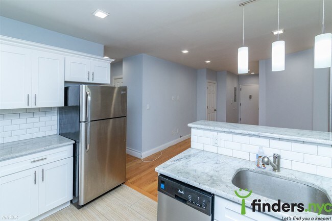 Building Photo - 1 br, 1 bath Apartment - 143 Wadsworth Ave 27