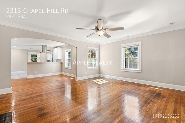 Foto del edificio - 2313 Chapel Hill Rd