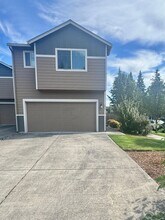 Building Photo - 835 NE 109th Ct