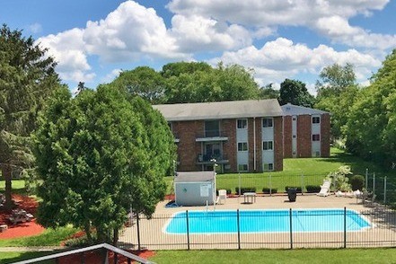 Primary Photo - Cortland Park Apartments