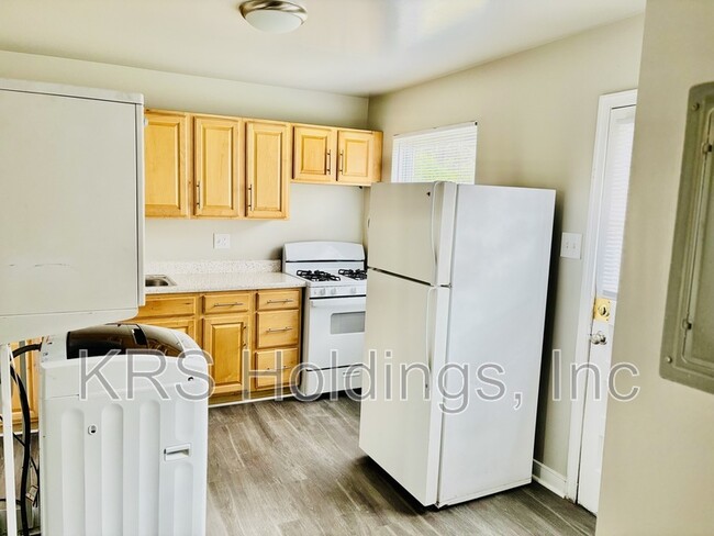 Building Photo - 5213 Goolsby Ct