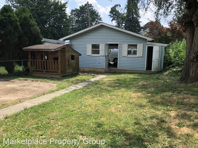 Building Photo - 4 br, 1.5 bath House - 1433 N. New Street