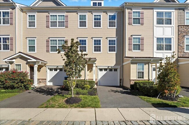 Foto del edificio - 1905 John Deere Ln