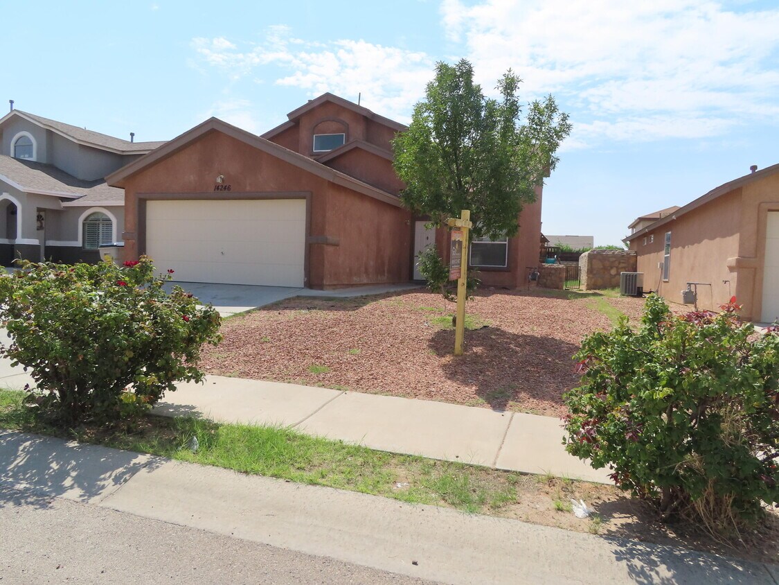 14246 Gil Reyes Dr, El Paso, TX 79938 House Rental in El Paso, TX