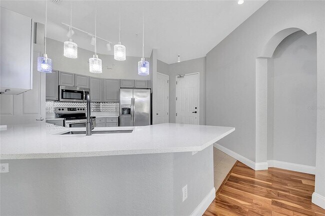 Foto del edificio - 617 Terrace Ridge Cir