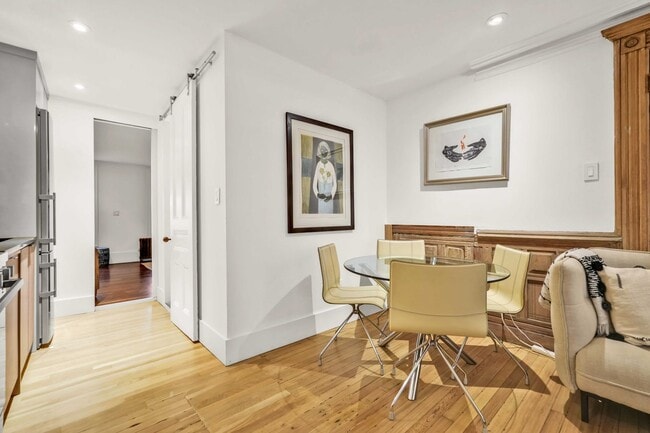 Building Photo - 1BR Stuyvesant Heights Garden Oasis with I...