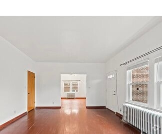 Building Photo - 17 Linden Ave
