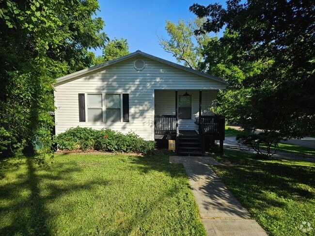 Building Photo - 306 Ave B
