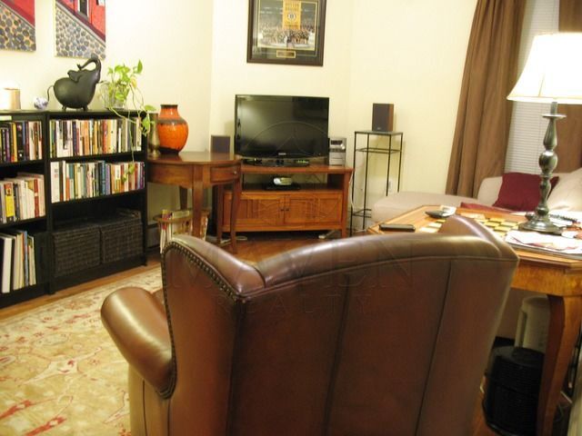 Foto del edificio - 27 1/2 Rossmore St