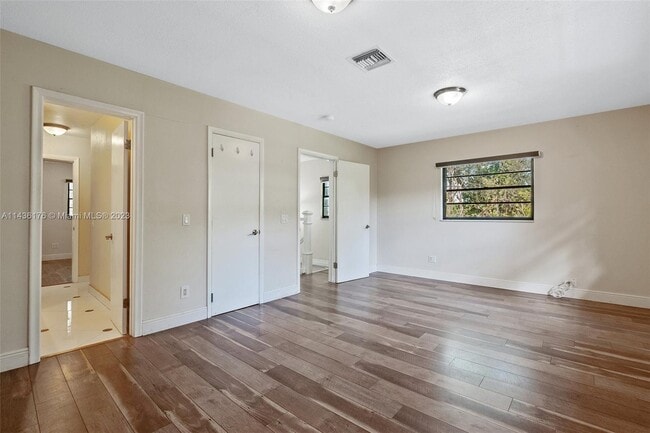 Building Photo - 2123 N 14th Ave