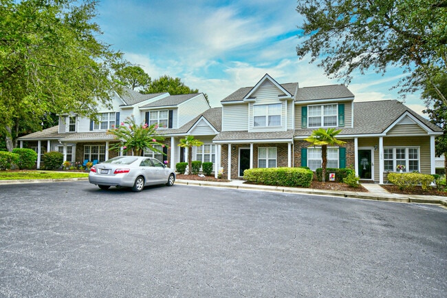 Building Photo - 1038 Portico Loop