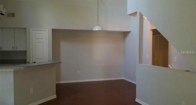 Foto del edificio - 6332 Raleigh St