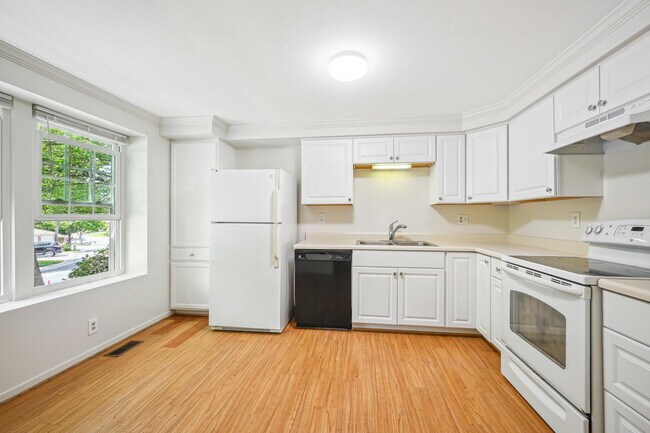 Foto del edificio - 9403 Lost Trail Way