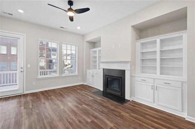 Foto del edificio - 6023 Skellig St