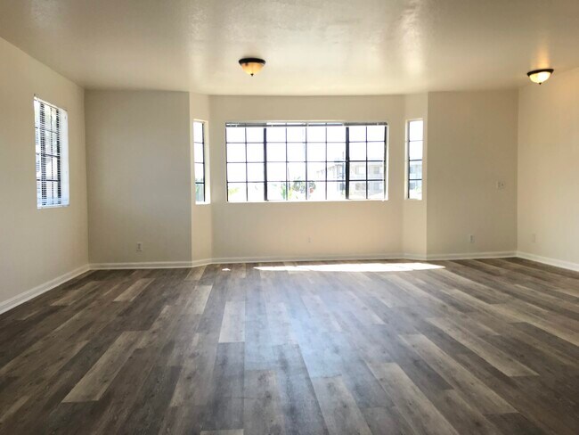 Foto del edificio - 4861 W 119th Pl