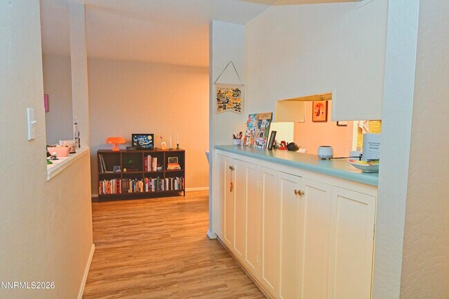 Foto del edificio - 2955 Lakeside Dr